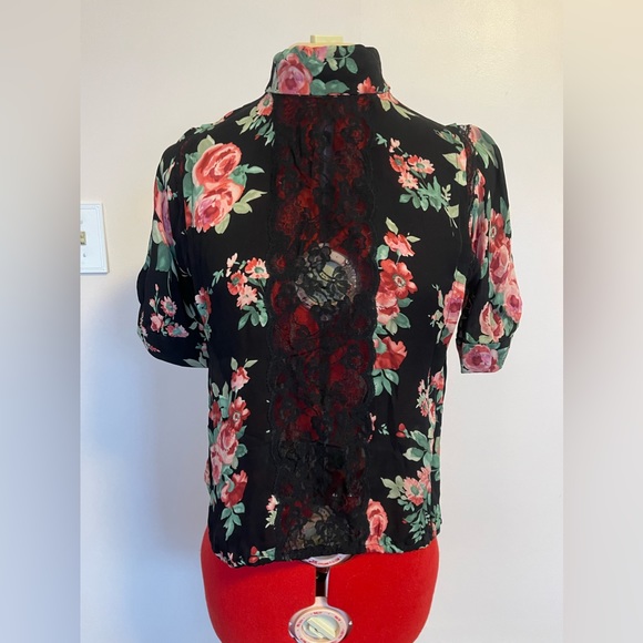 Silk and Lace see-through blouse, black with roses - Picture 1 of 7